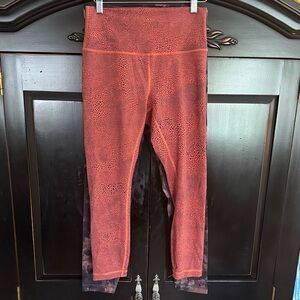 lululemon coral/navy and camo Patterned Leggings sz 8